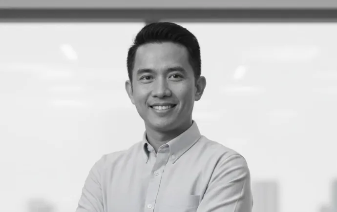 Anelton, Designer